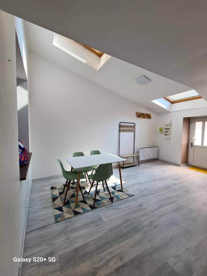 Apartamento Au Vieux Vesoul Exterior foto